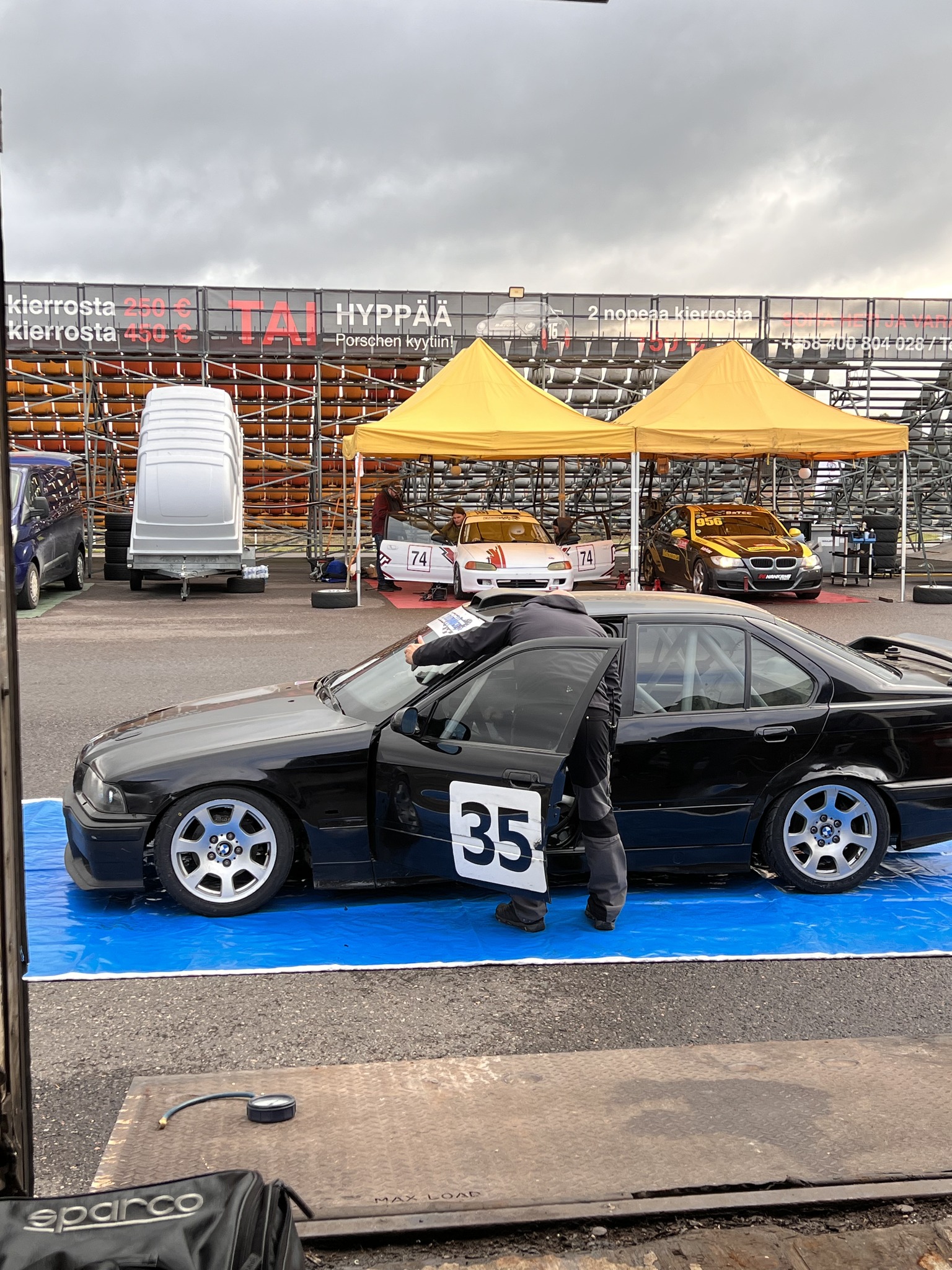 35 Racing