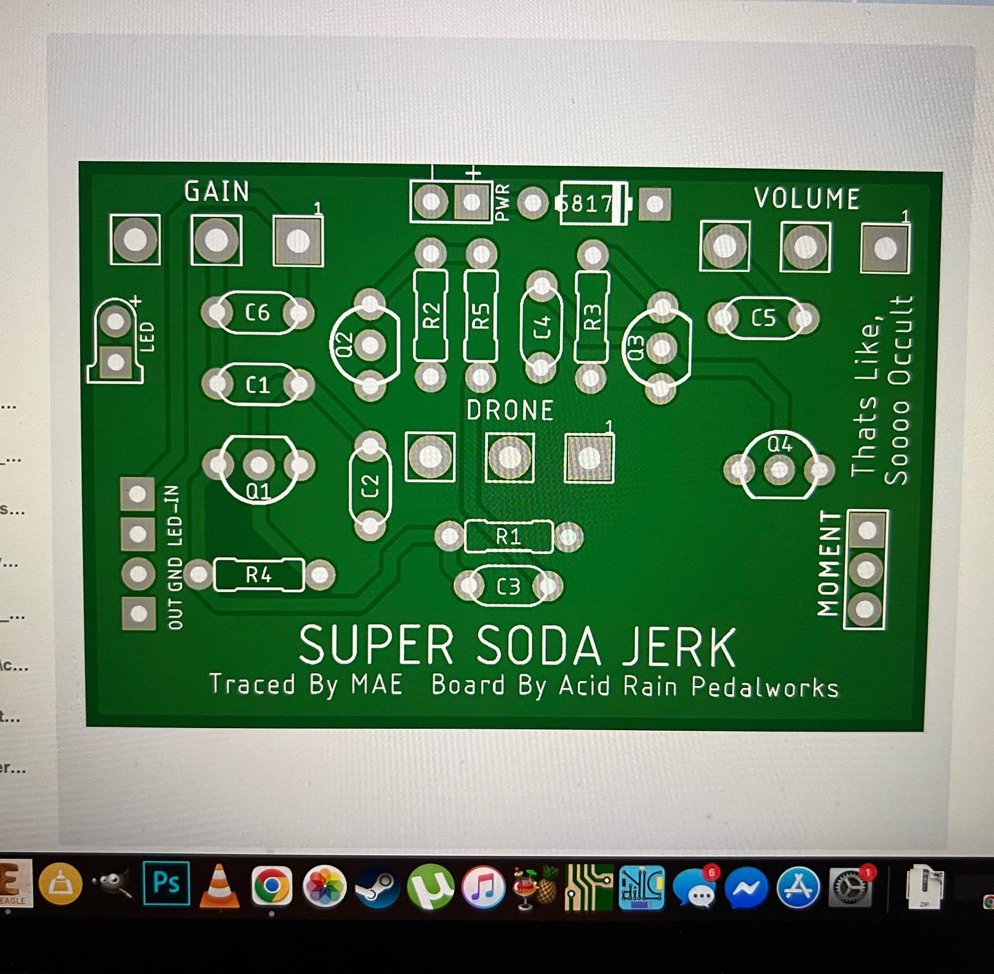 Svel shoe gazer guitar pedal inspired by Devi Ever Soda Meiser and