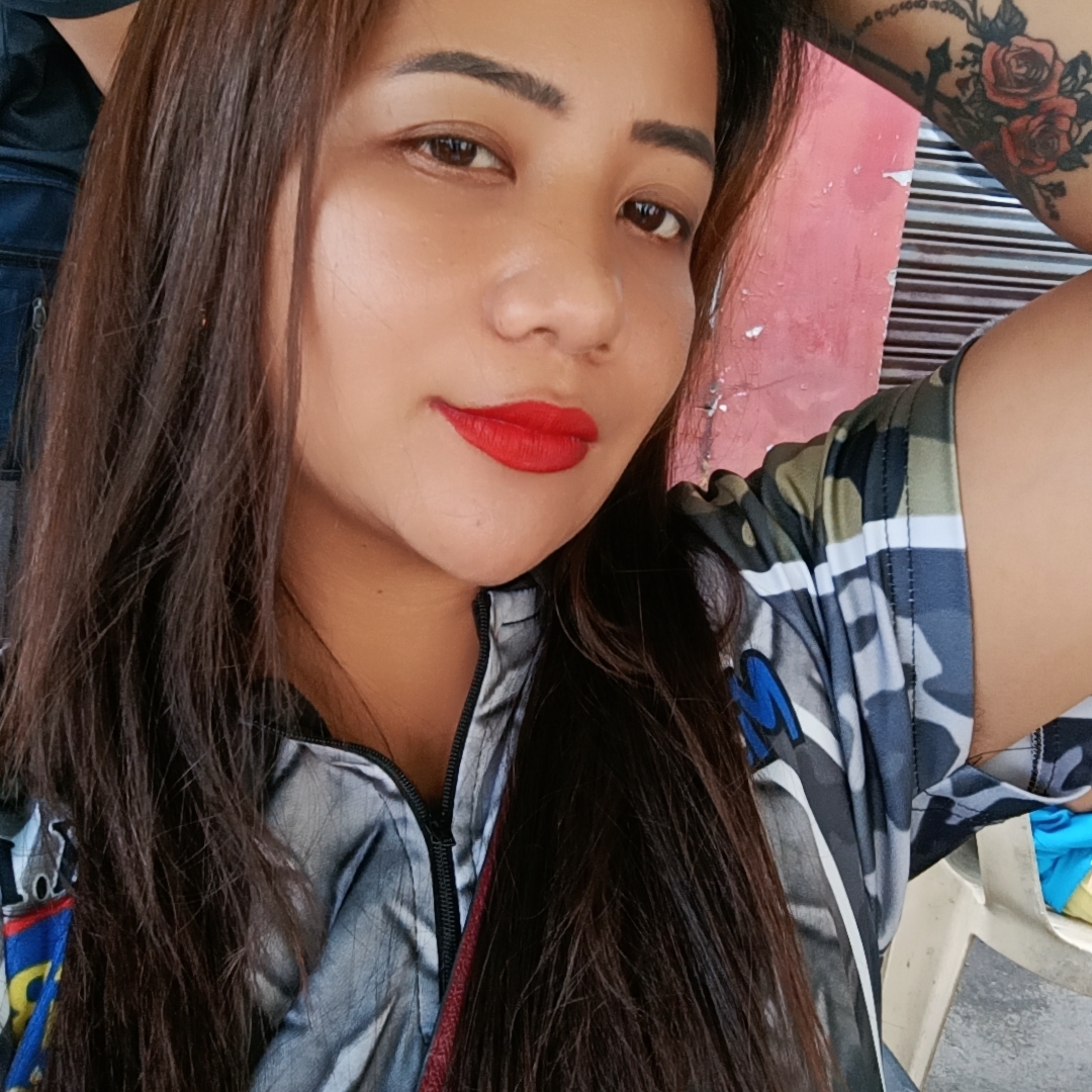 Maxine Paclibar