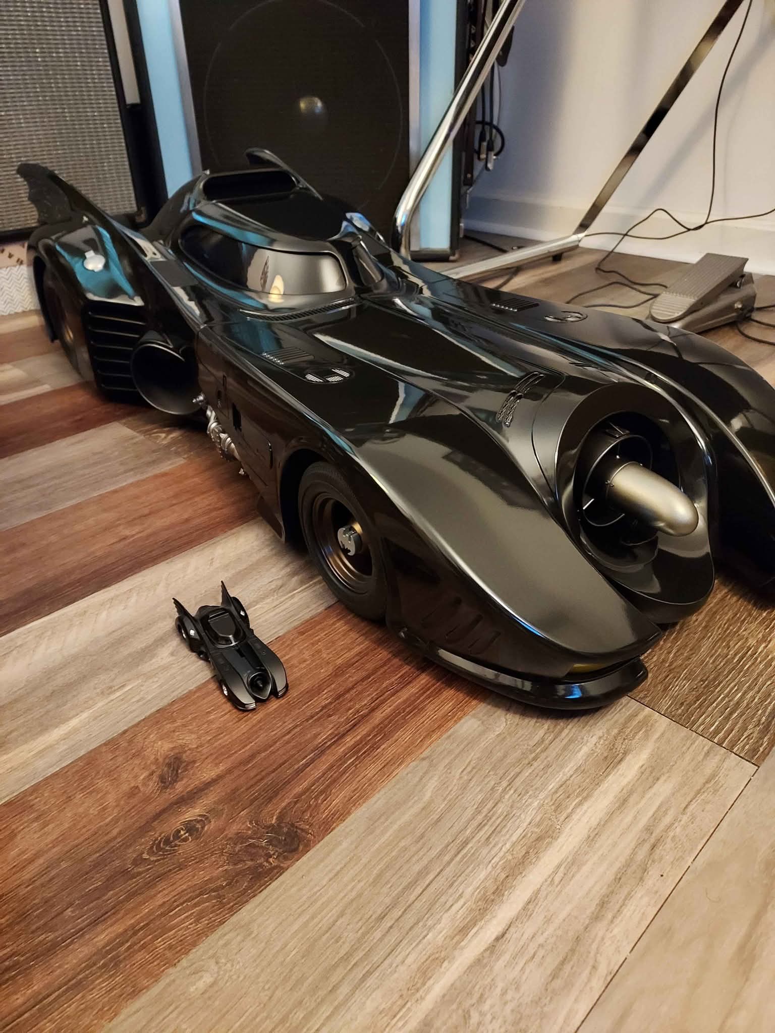 Jazzinc 1989 Batmobile 1/6 scale Priced for quick sale! - Toy Race Car ...