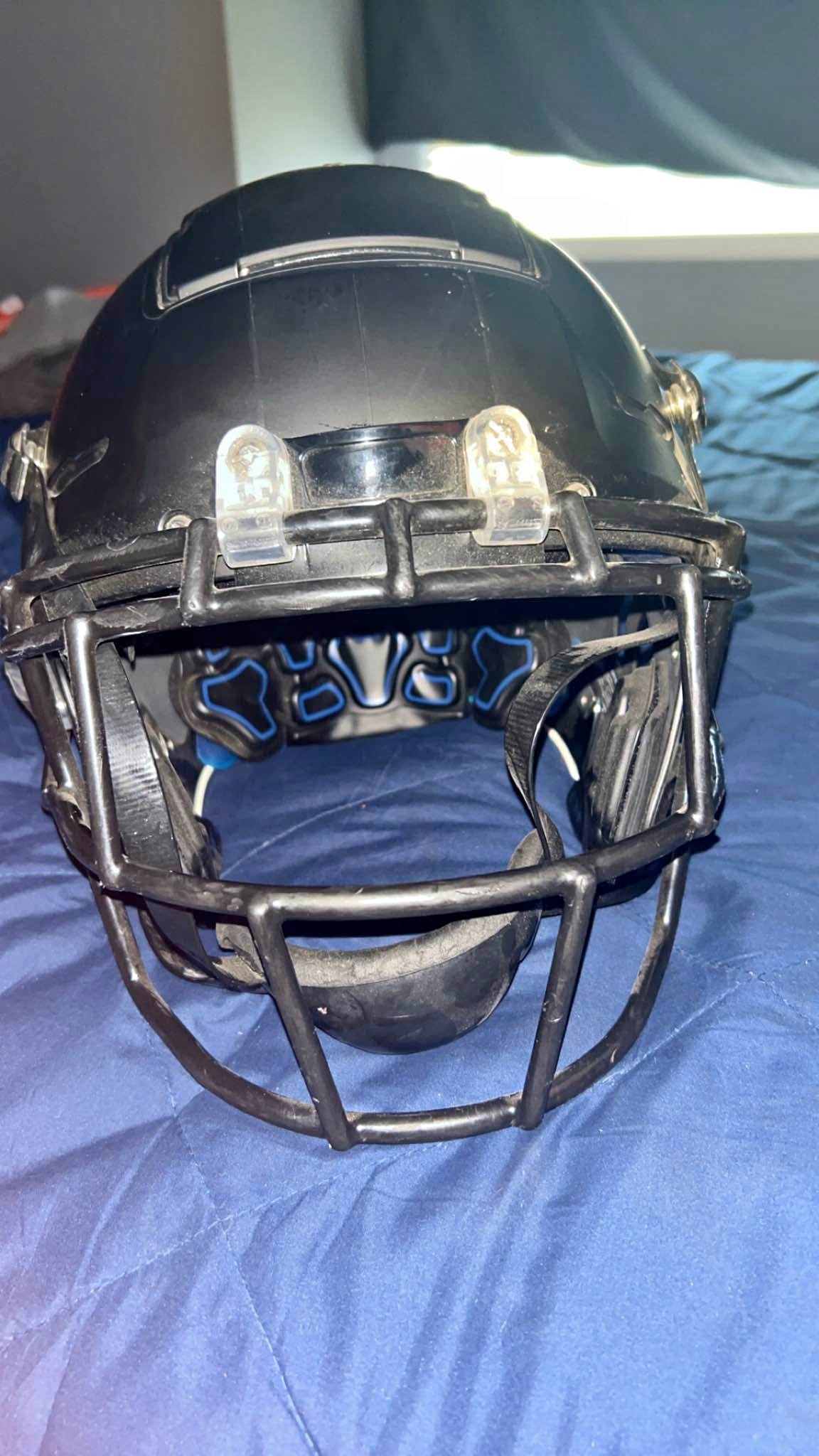 american football helmet uk used Vintage 1970s Riddell Kra-Lite TK2 Game Tennessee  WESTBROOKSPORTSCARDS the S2BD New and used Football Helmets