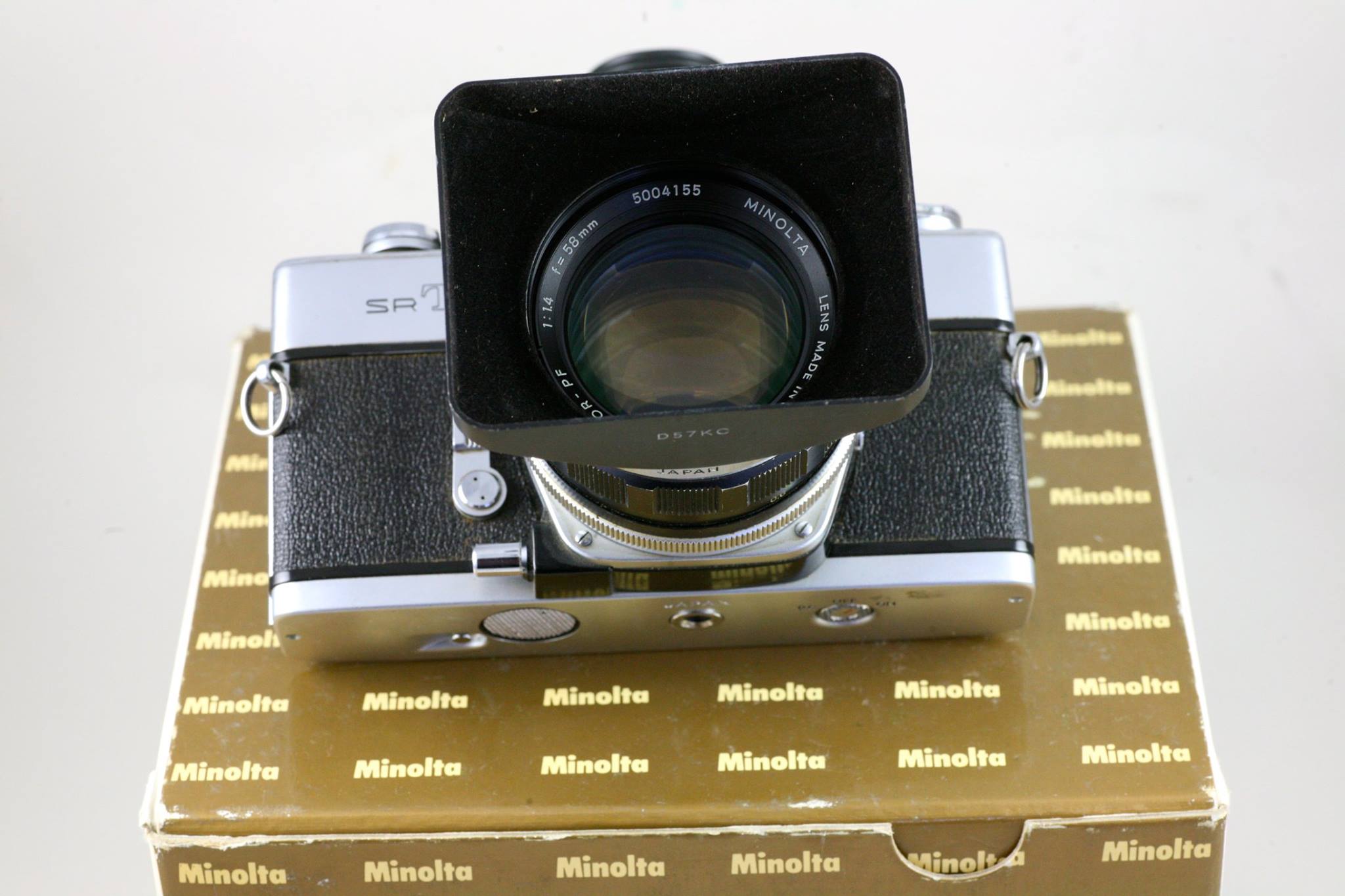 Minolta MC 58 f/1.4 bokeh with SRT-101