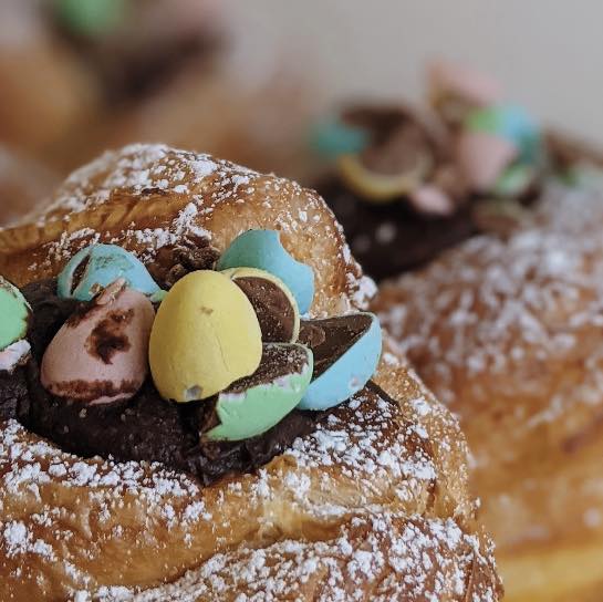 Artisan Bakery - The Easter Bunny is Coming! 🐰 🥕 🪺 We’ve...