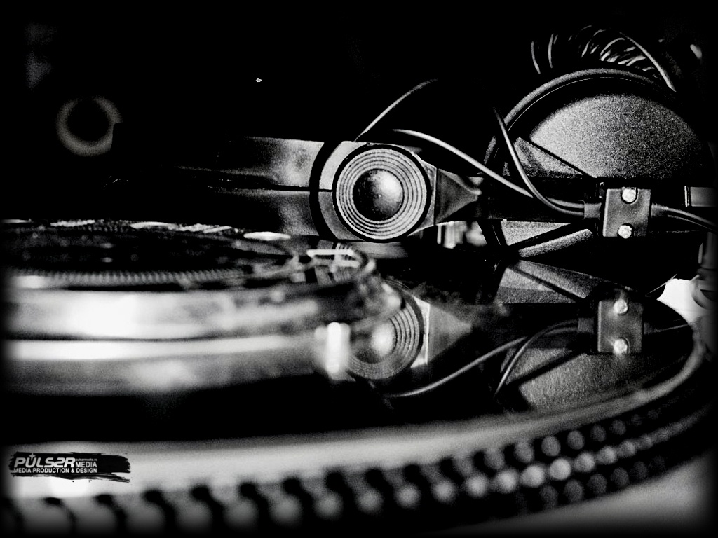 DJ Rey de la Noche