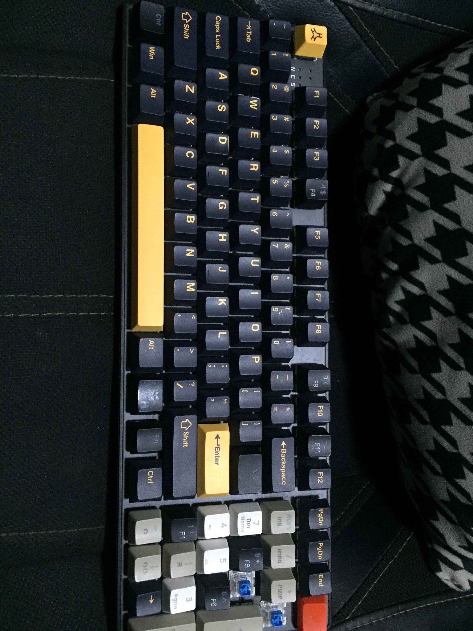 rakk elis keyboard - Keyboards & Keypads - San Pedro, Laguna | Facebook ...
