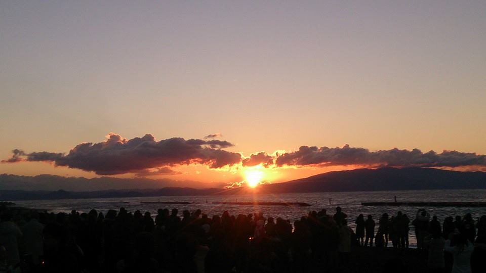 蒲原海岸 初日の出ﾌﾟﾛｼﾞｪｸﾄ Posts Facebook