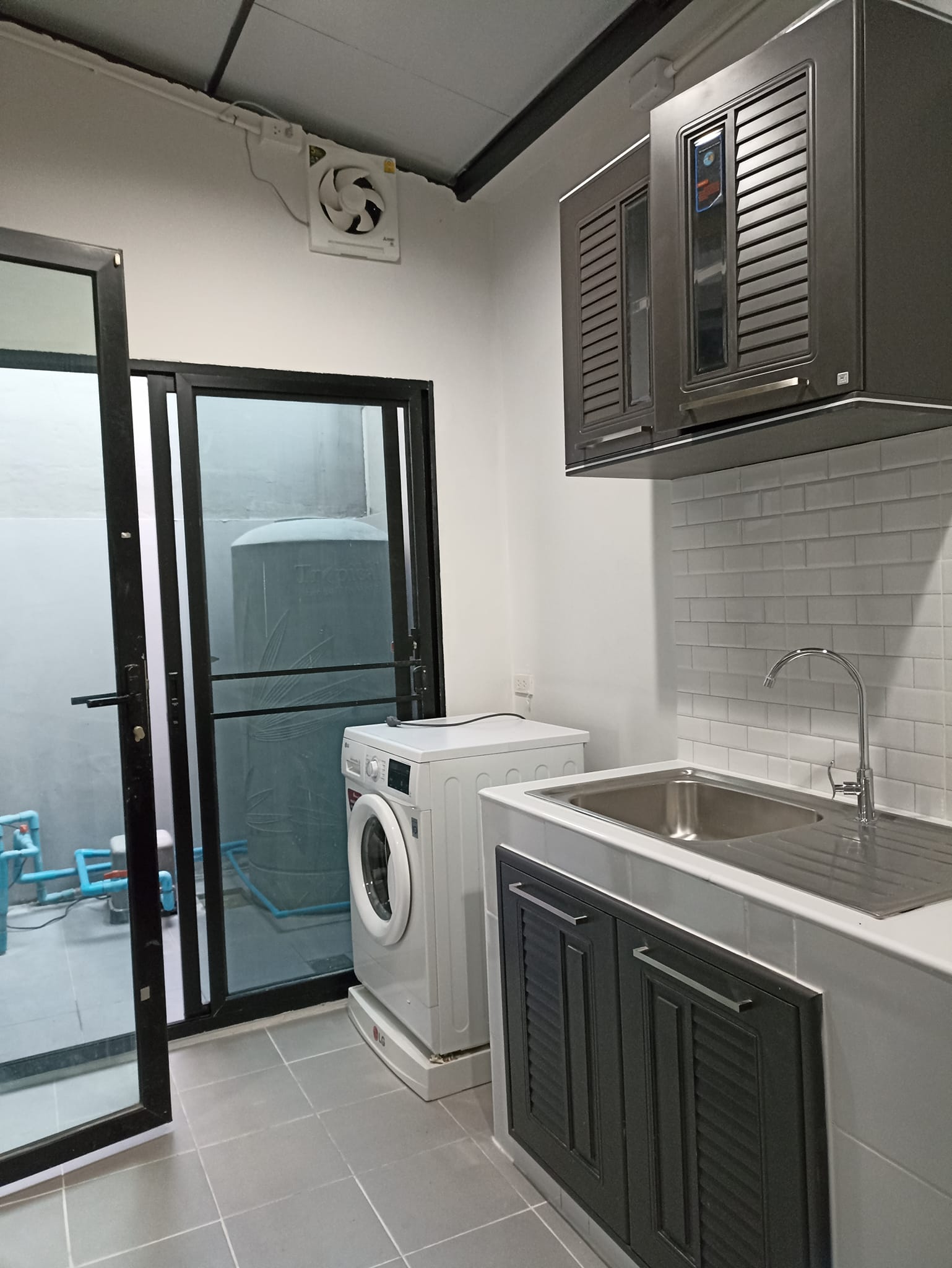 Modular Architects ออกเเบบบ้าน ตกเเต่งภายใน รีโนเวท รับเหมาก่อสร้าง