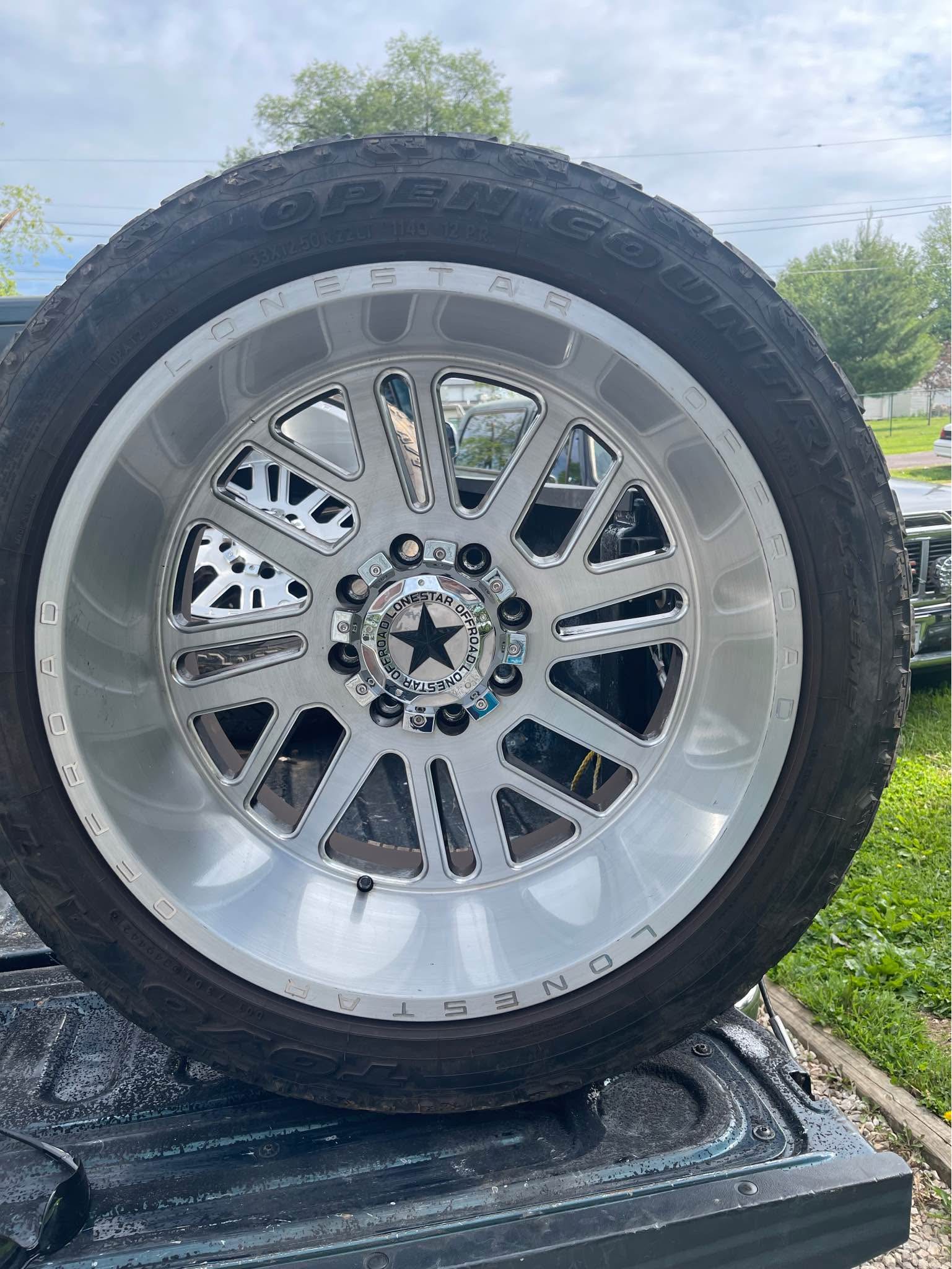 Set of 22x12.50 on 33s wheels 8x6.5 - Car Wheels, Tires & Parts ...