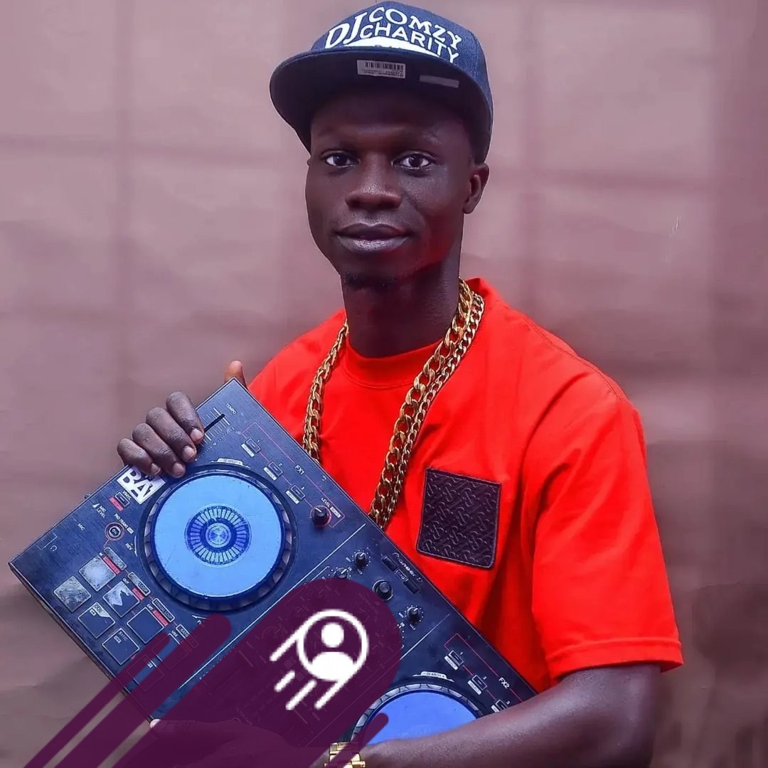 Ademola Djcomzy Adeoye