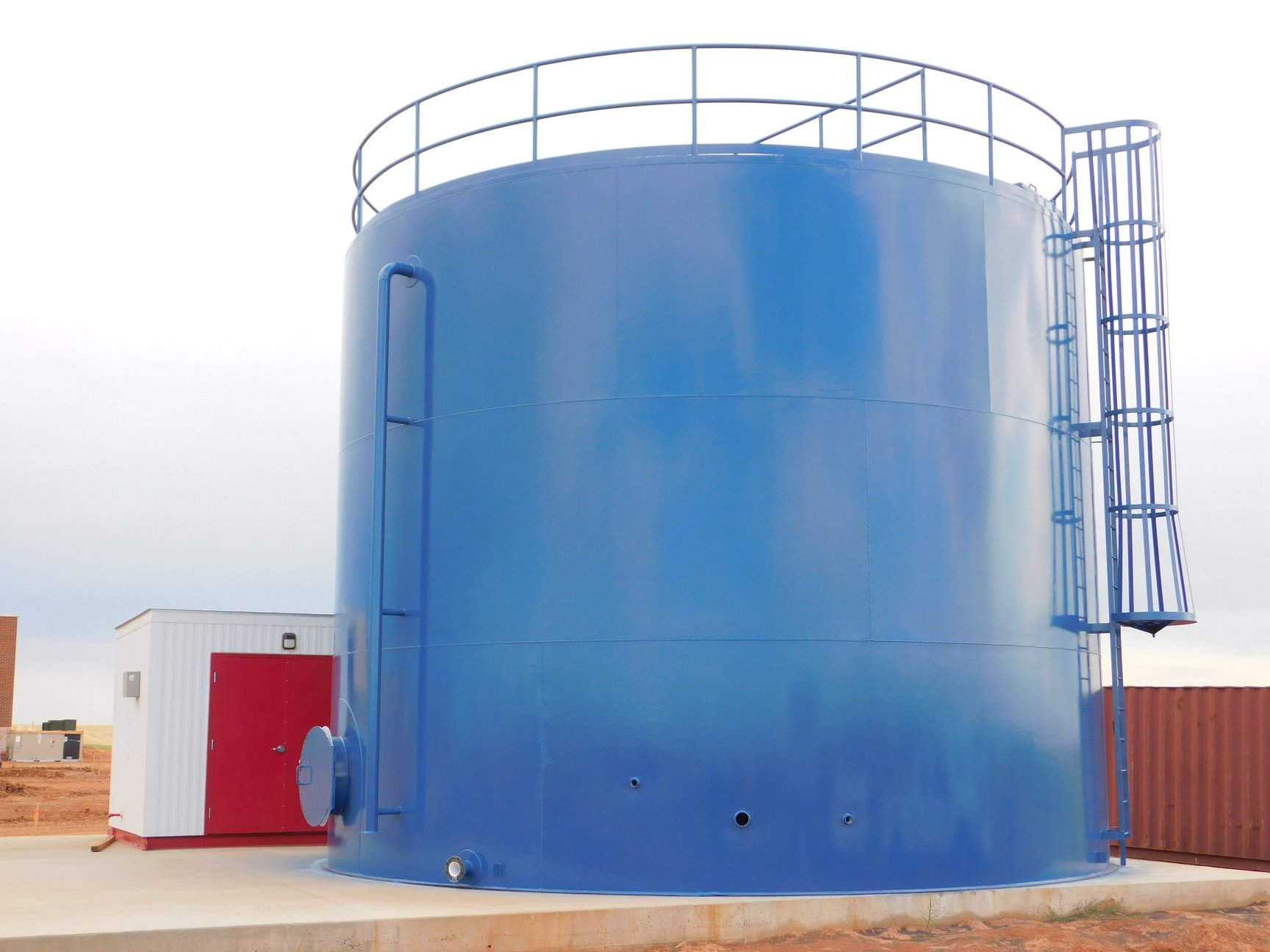 Happy Monday! Here is one of the tanks... - D&R Tank Company