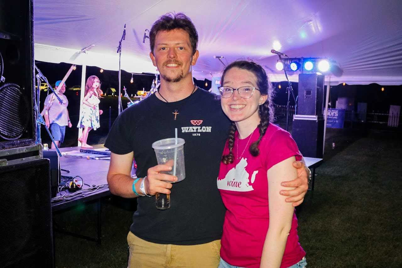Bushel... - Bushels & Barrels Local Food, Wine & Beer Festival