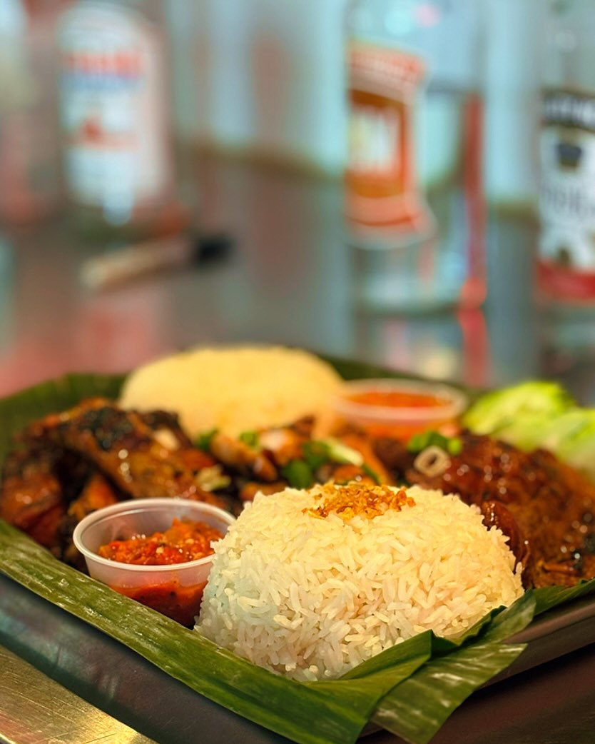 Sticky Rice Brady St. | Milwaukee WI