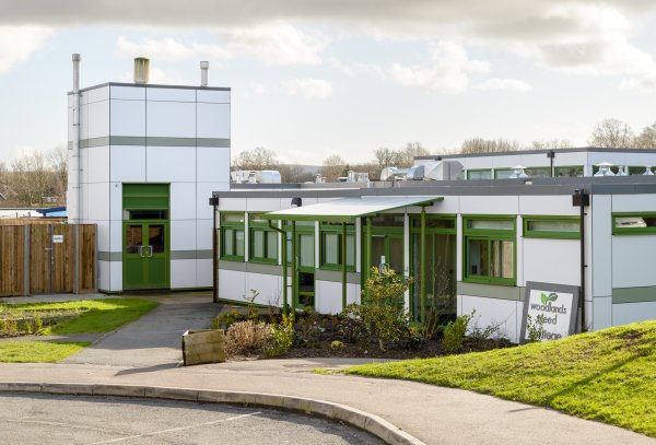 woodlands-meed-college-former-pupils-of-woodlands-meed-burgess-hill