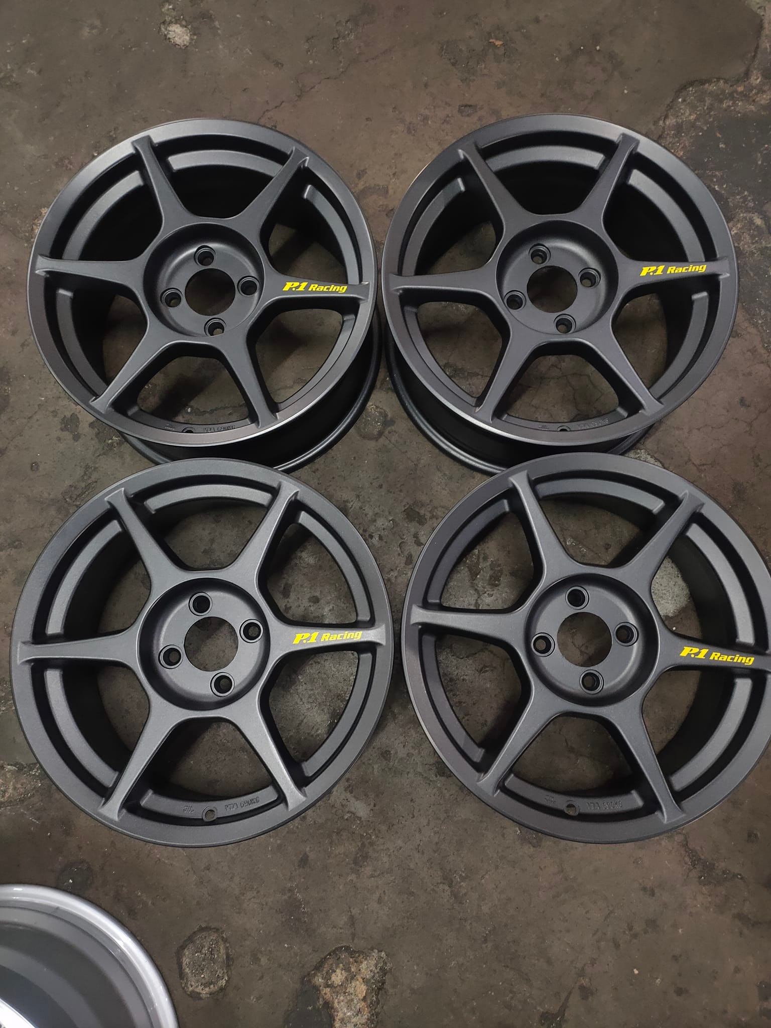 P1 Racing Made in Japan ?? 16x7 et43 pcd100 JB larkin pedana 019 