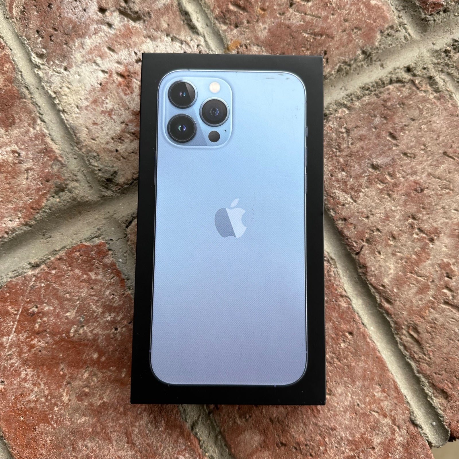 APPLE IPHONE 13 PRO MAX SIERRA BLUE 128GB LIKE NEW CONDITION A0276 
