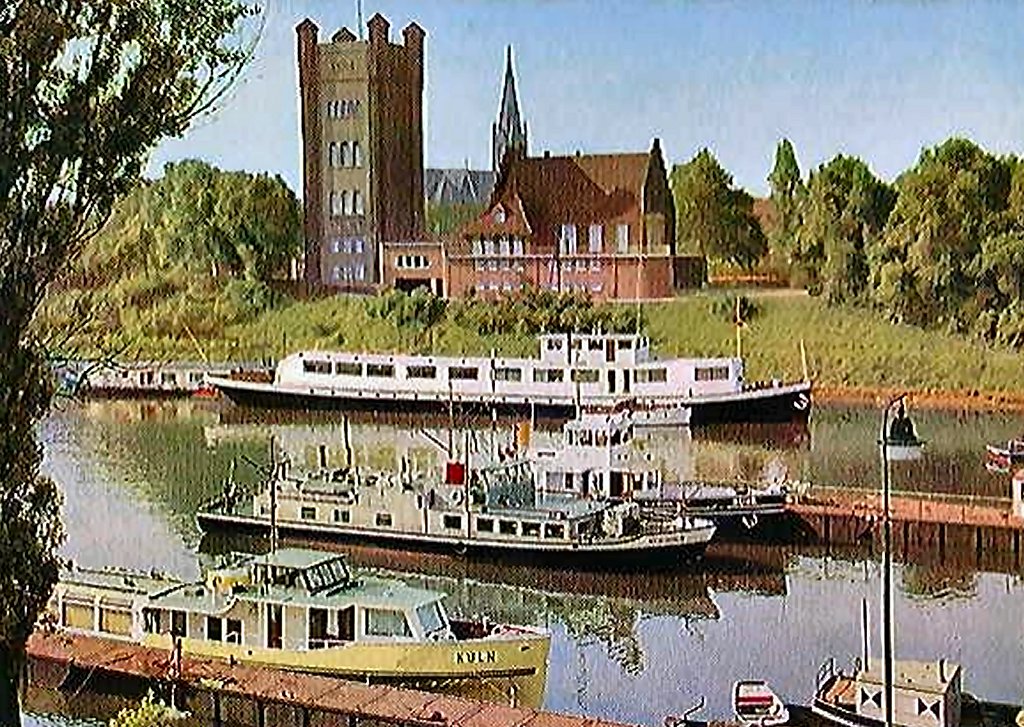 German - Schulschiff 