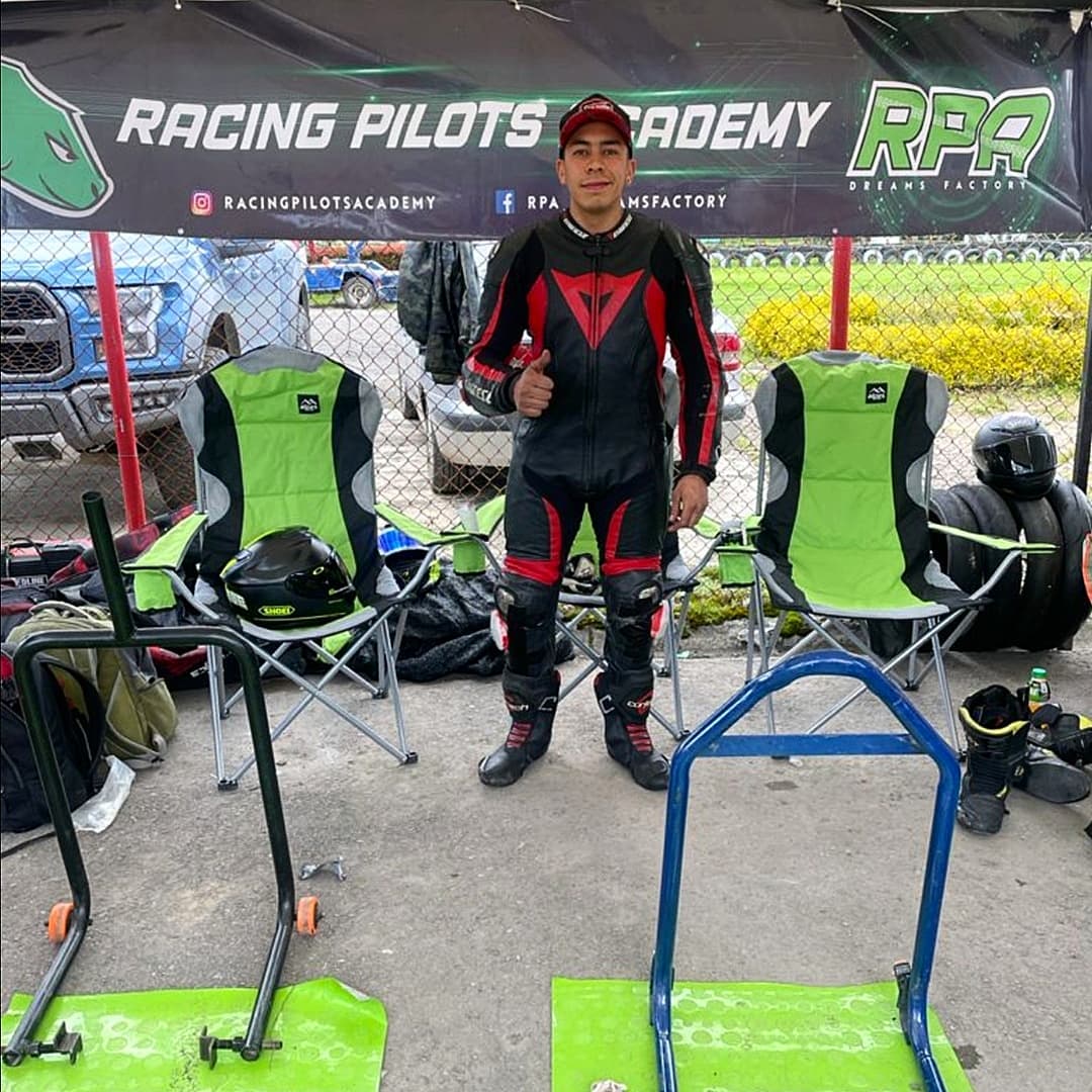 Les presentamos el nuevo... - Racing Pilots Academy | Facebook