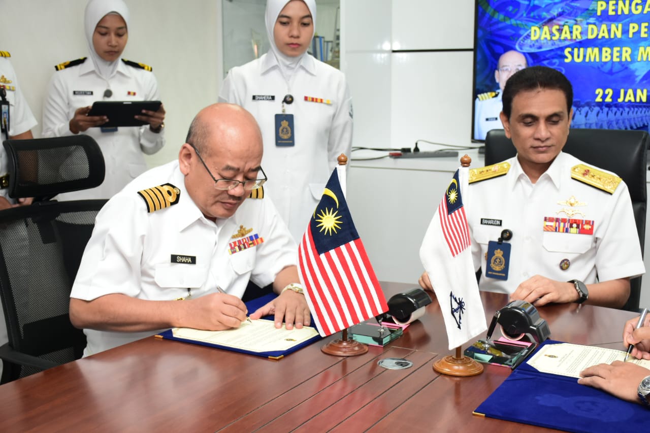 Majlis serah terima tugas... - Tentera Laut Diraja Malaysia | Facebook
