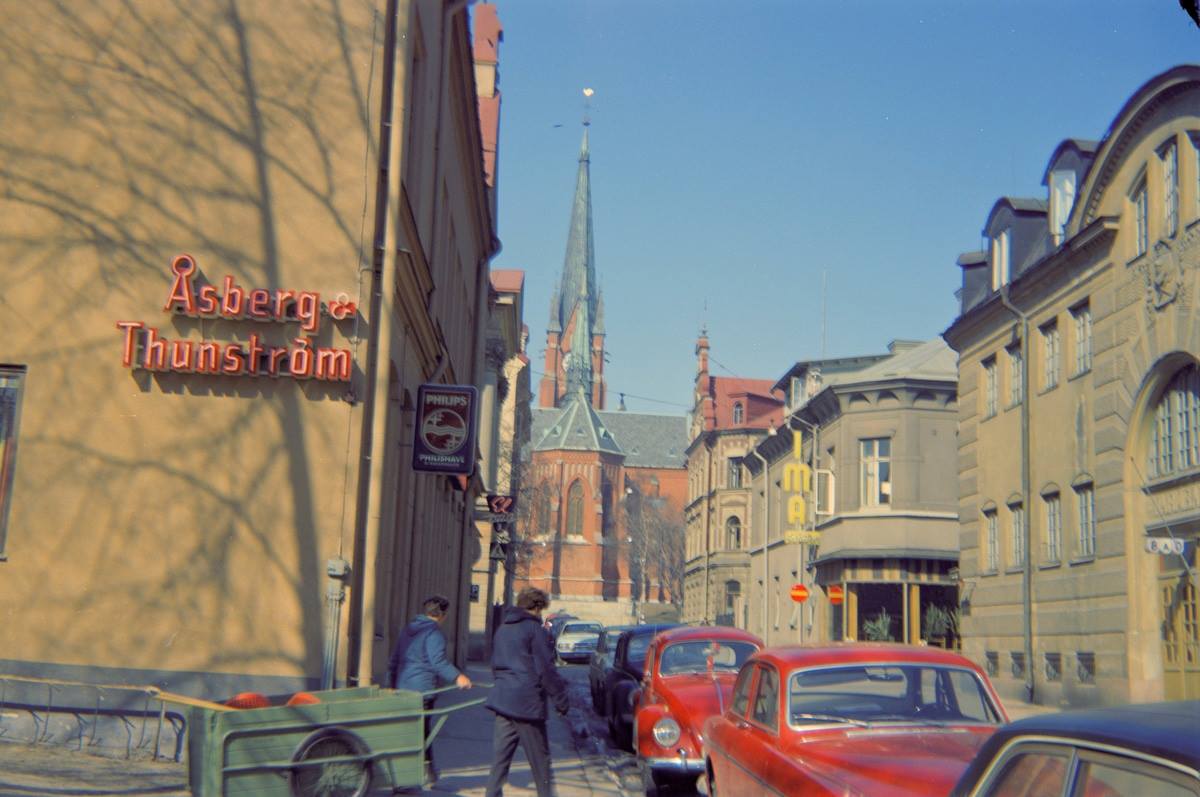 gamla-bilder-fr-n-sundsvall-med-omnejd-kyrkogatan-med-varmbadhuset