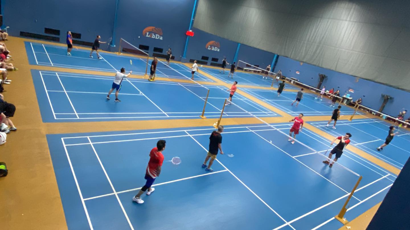 LibDa Badminton - มา จ๊า ตีก๊วน ยาวๆ ถึง 23.00 น. ภาพสดๆๆ...