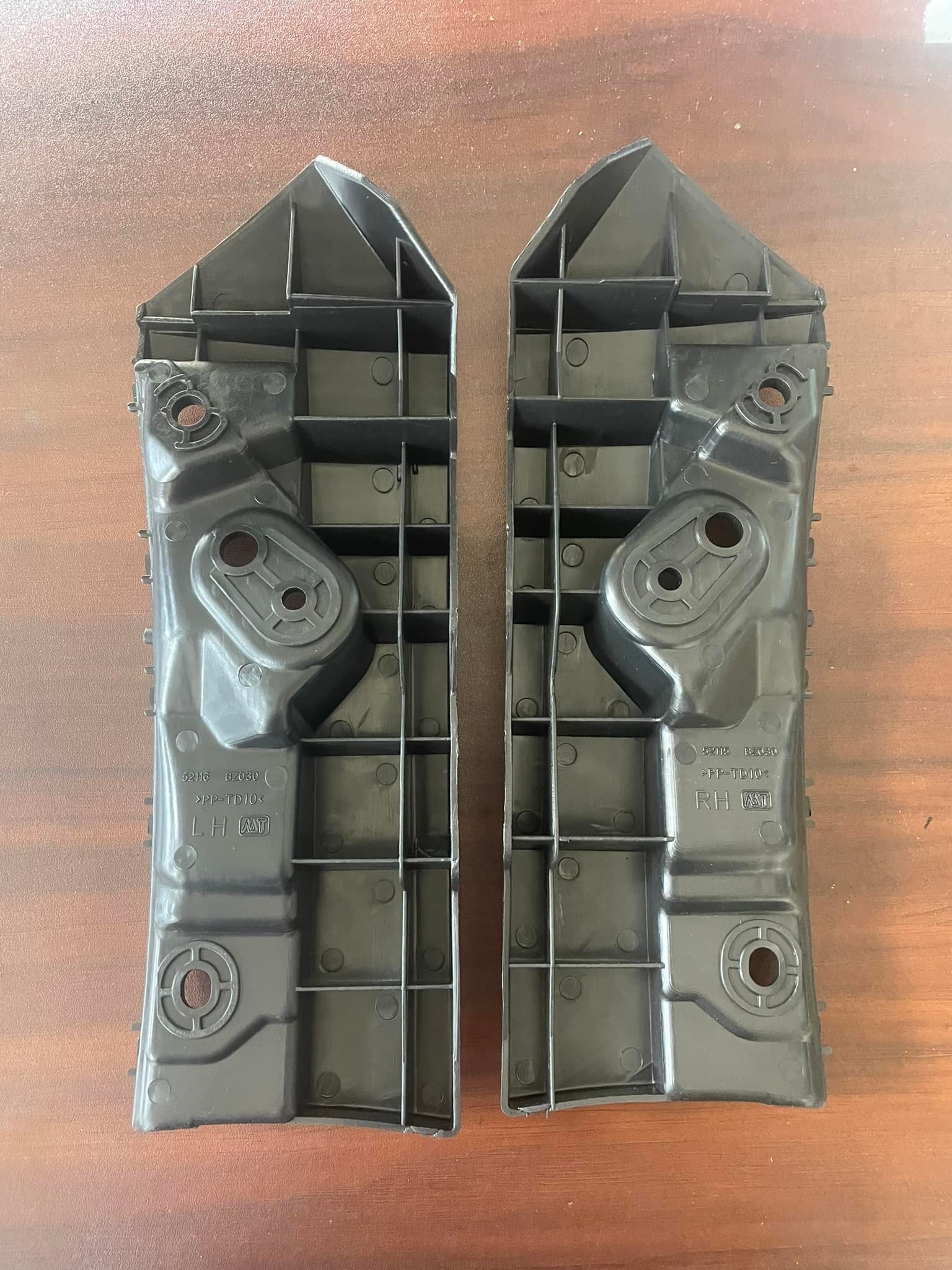 PERADUA VIVA ELITE FRONT FENDER INNER COVER BUMPER RETAINNER AVAILABLE