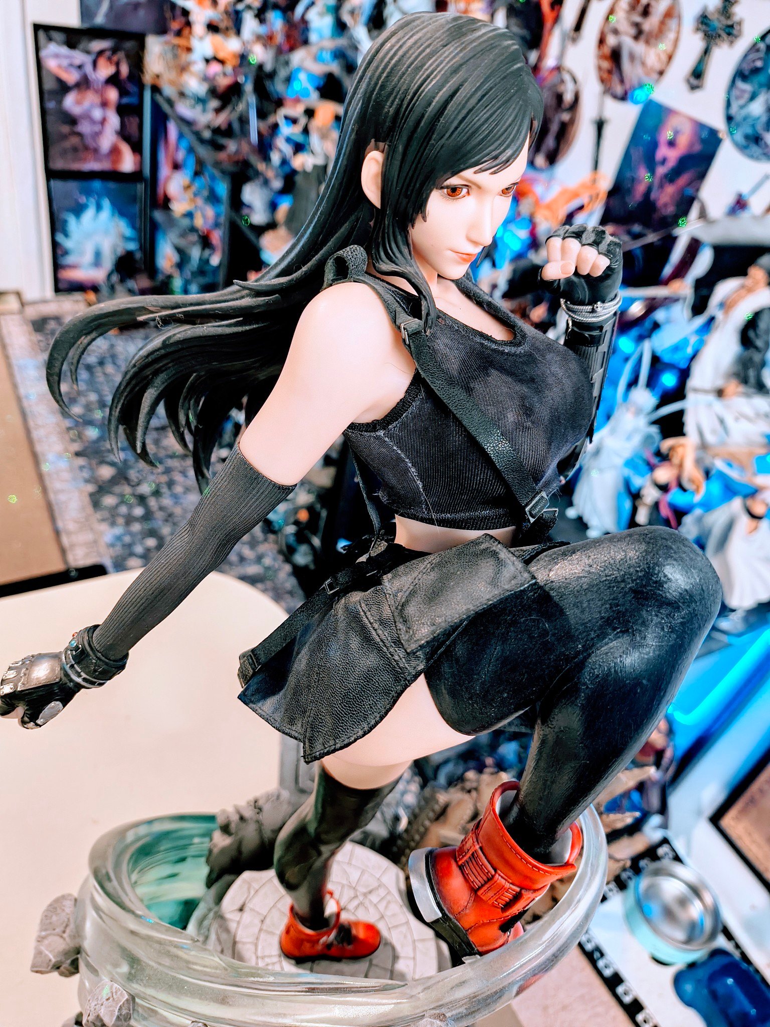 Tifa 1/4 statue by unlicensed company Mayflies Studio... Not good 