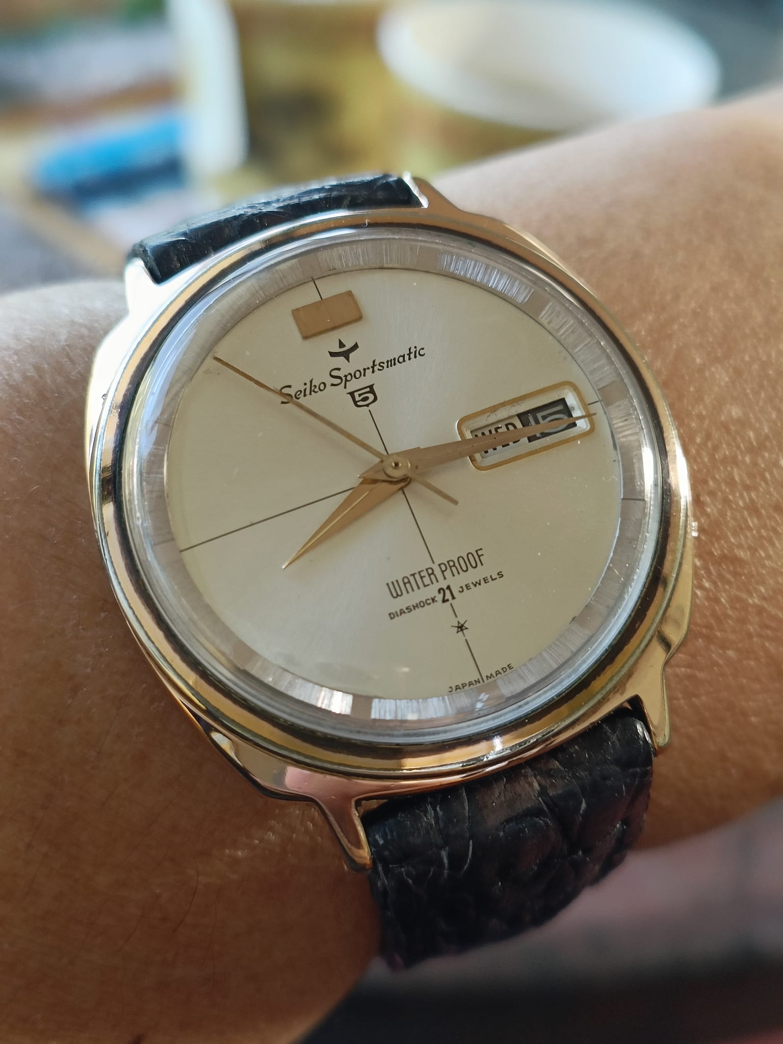 Vintage Seiko Sportsmatic 5 J13081 from April 1963 production