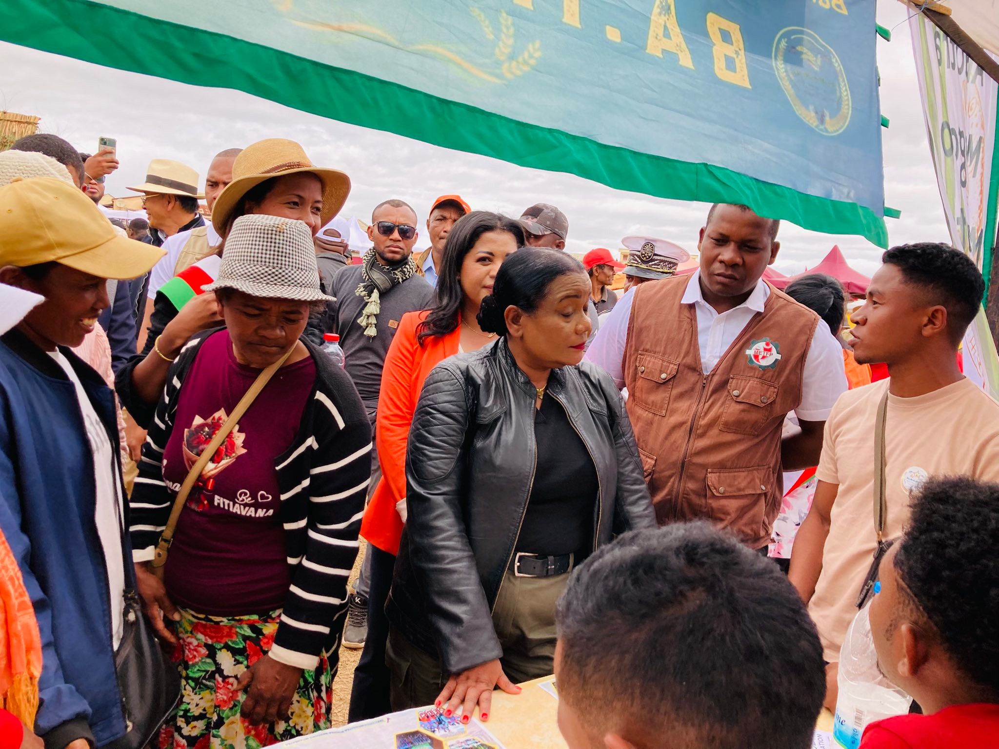Bakozetra Mpianatra Alaotra-Mangoro Mitambatra Ofisialy | Antananarivo