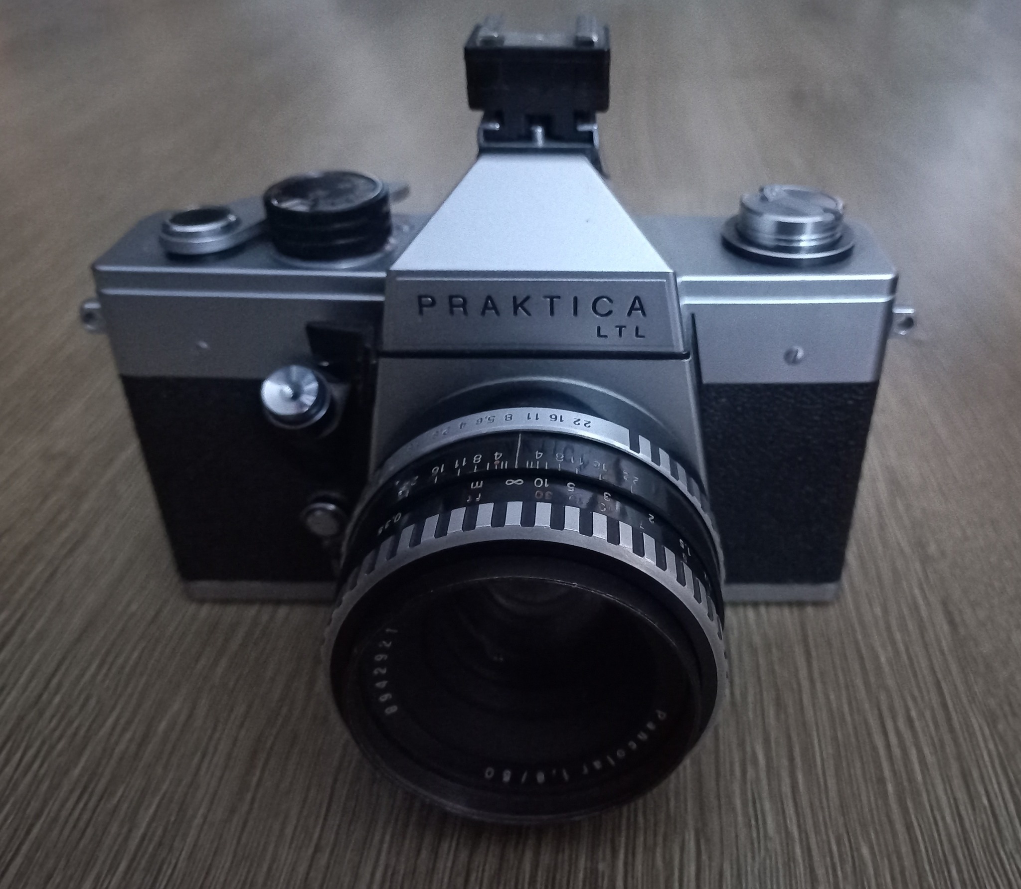 Why Zeiss Jena's Flexon 2/50mm became Pancolar