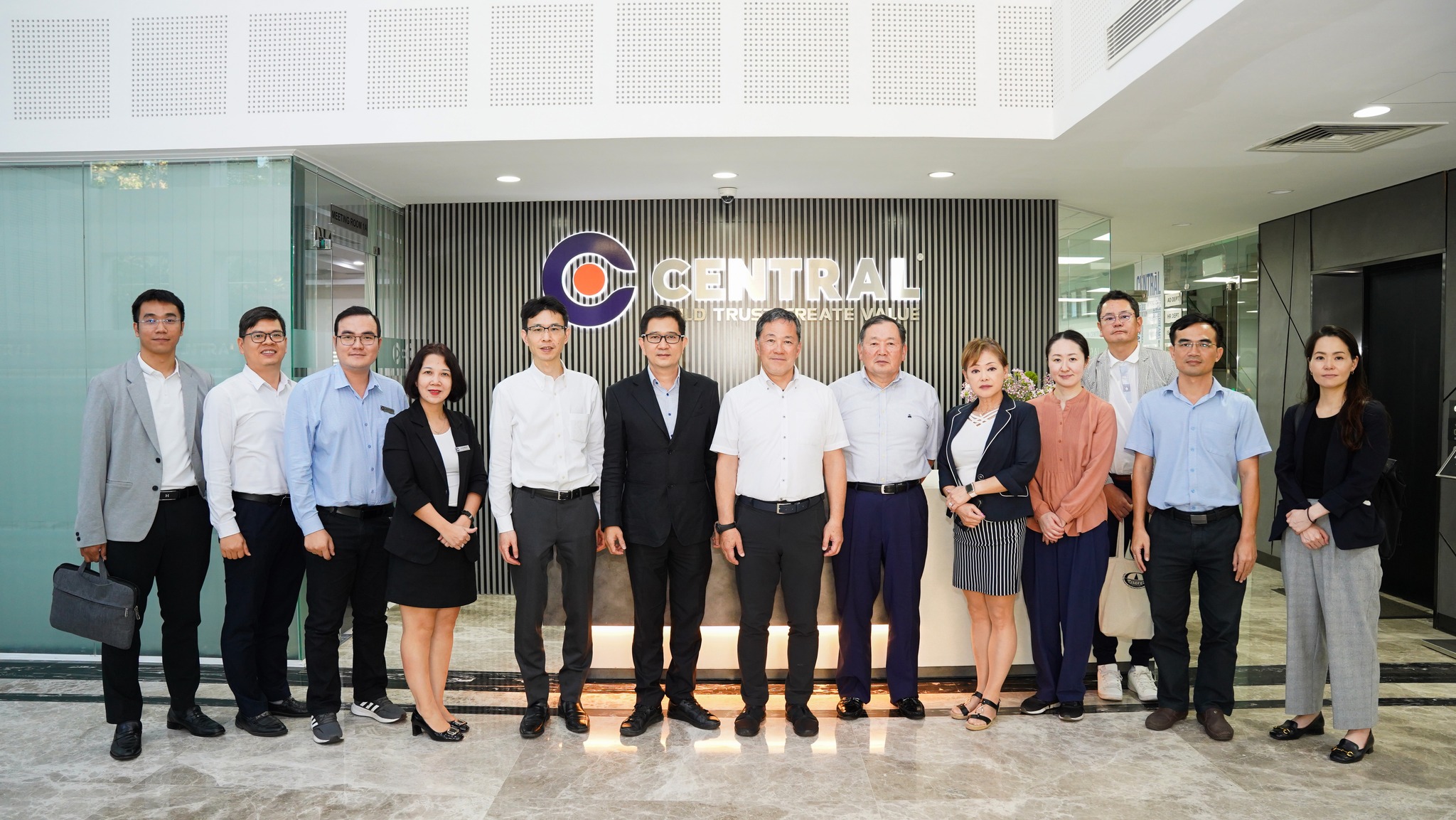 🤝 🤝 🤝 CENTRAL | TIẾP... - CENTRAL - Build Trust, Create Value | Facebook