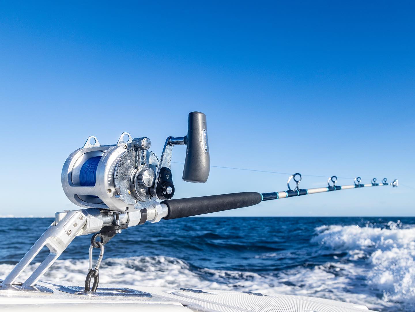 shimano 50a ocean reel TLD 2-Speed Lever Drag Saltwater Trolling Fishing Big game anglers worldwide have relied on Tiagra performance for nearly two decades The 10 Best 50-Pound Class