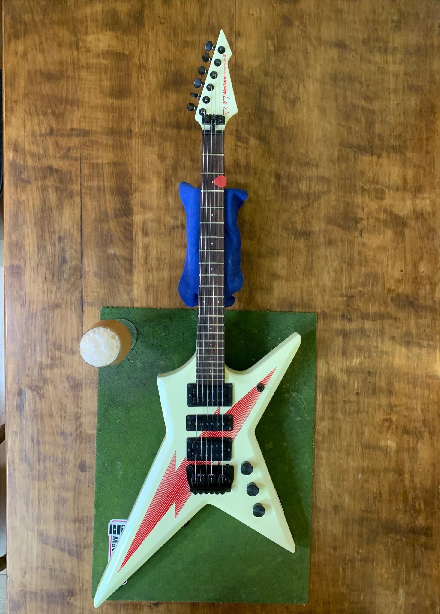 Mint 1985 Matsumoku Westone Dimension 4 guitar