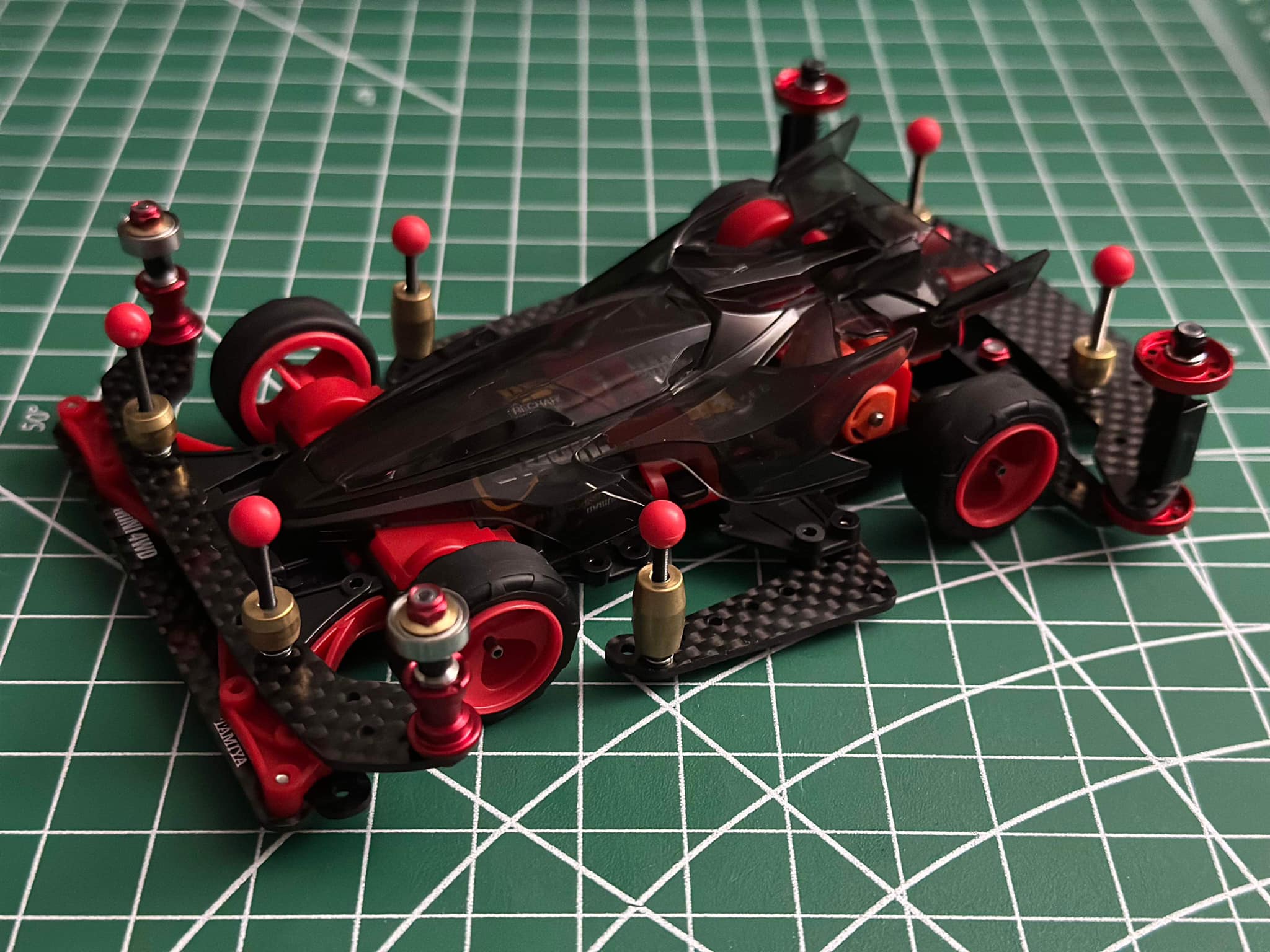 The Proto-Emperor ZX 原始大帝プロトエンペラーZX is a Racing Mini
