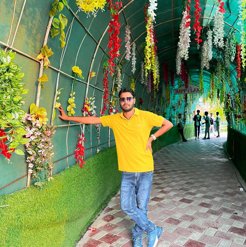 Saheb Rahi