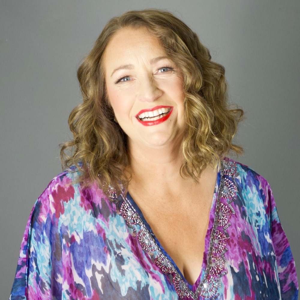 Shelle Luscombe Official added... - Shelle Luscombe Official