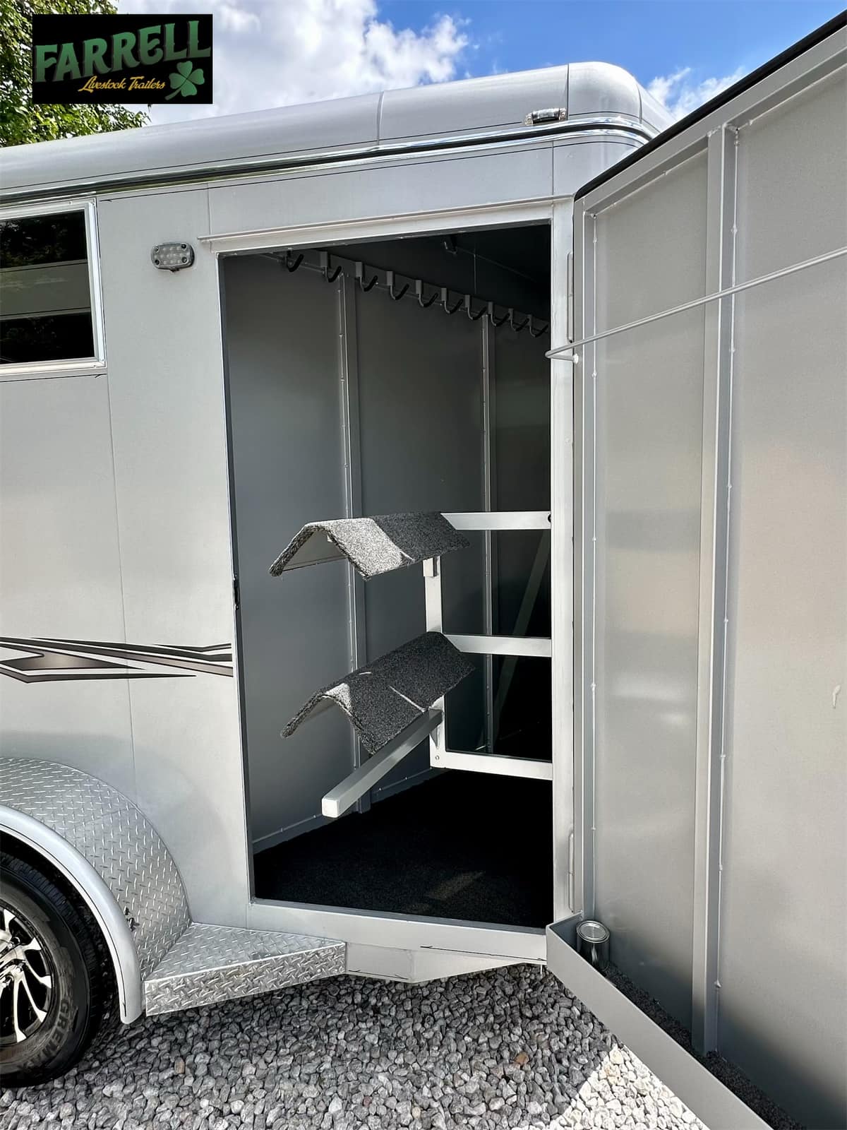 Farrell Livestock Trailers... - Farrell Livestock Trailers
