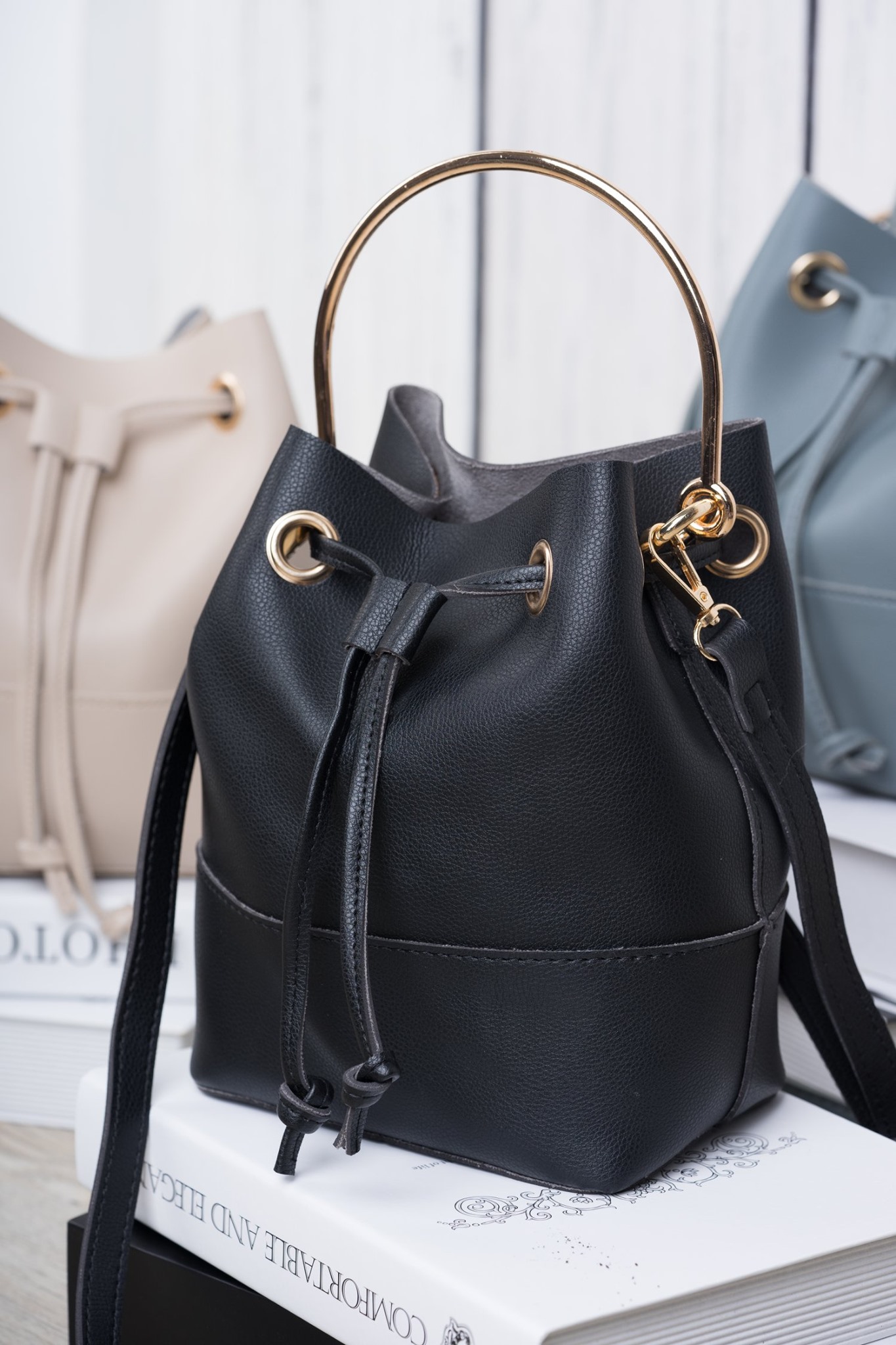 Paroty shop - ราคา 420 บาท จัดส่งฟรี ขนาด 16ซม x 21ซม x...