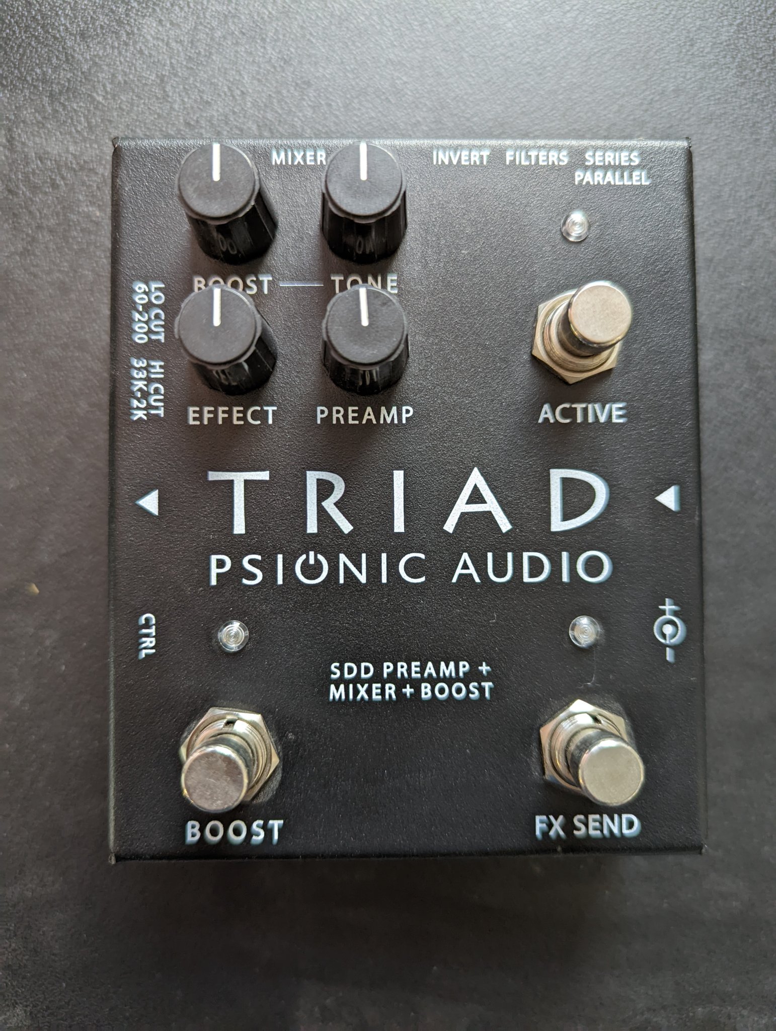 What is a similar preamp pedal to the Korg SDD 3000?