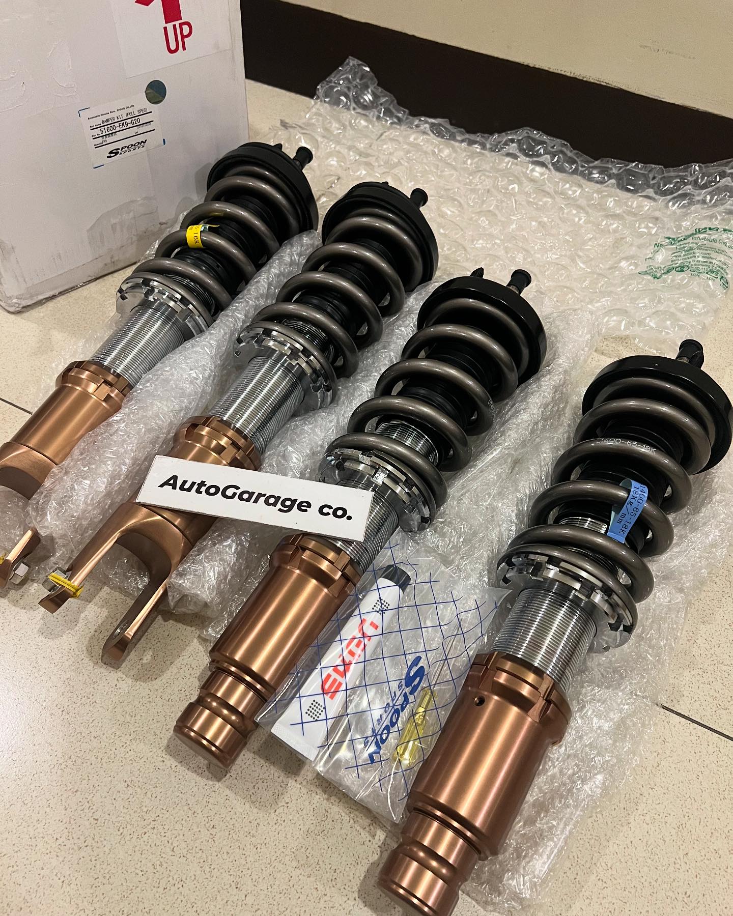 Mode Parfume Coilover Suspension kit for EK Civic has been 