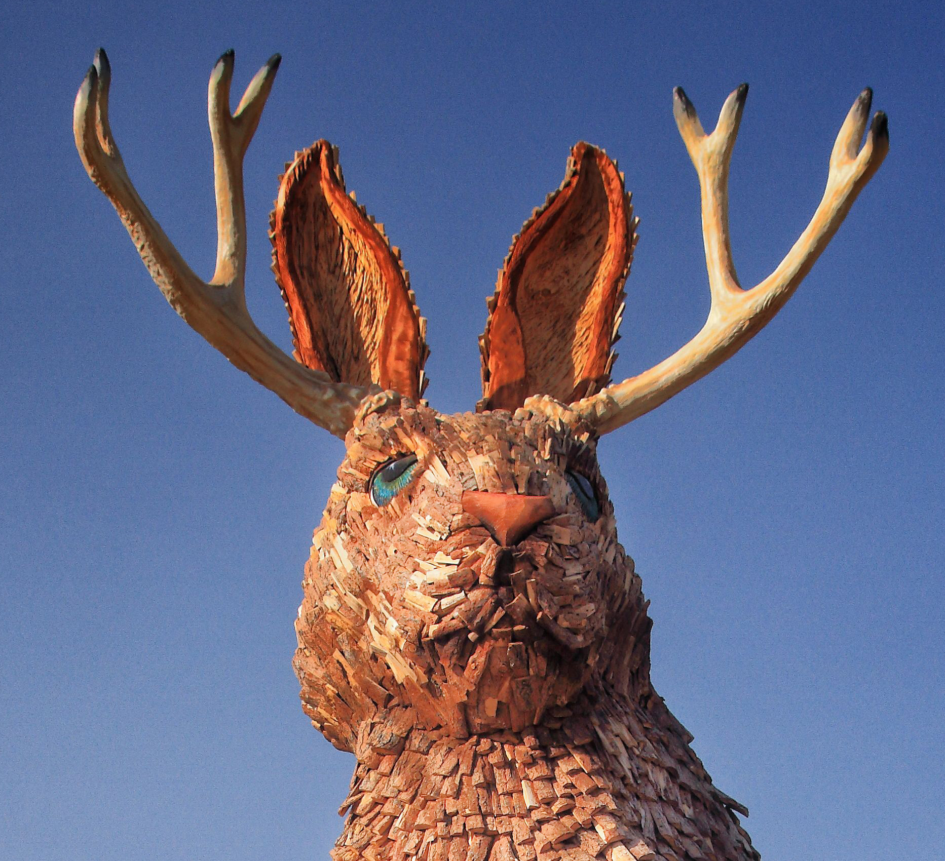 World's largest jackalope sculpture at Dahl's Chainsaw Art Studio