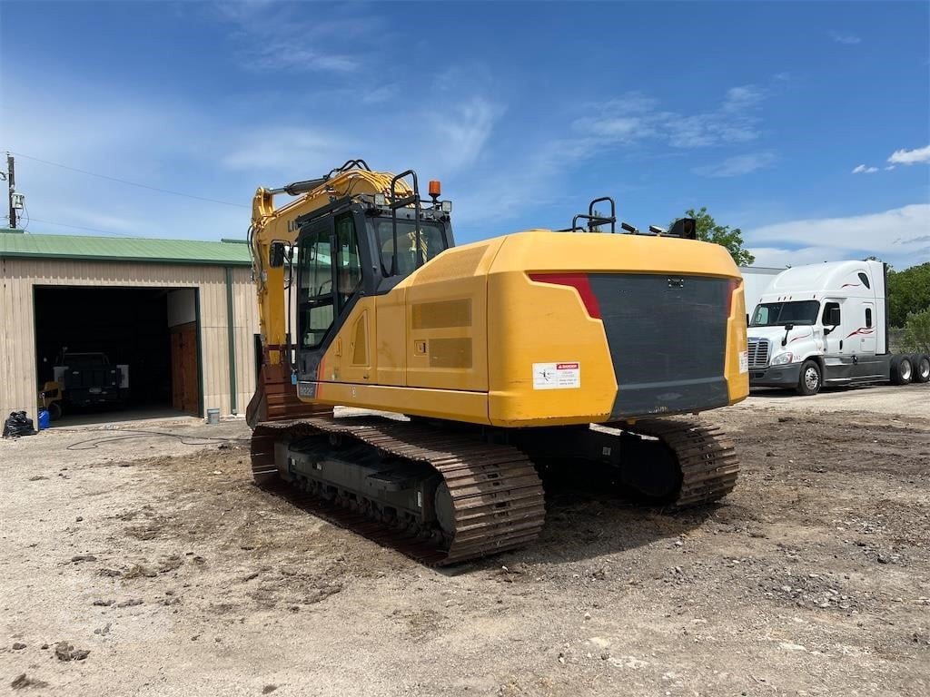 2022 LIUGONG 922F - Commercial Vehicles - Melbourne, Victoria ...