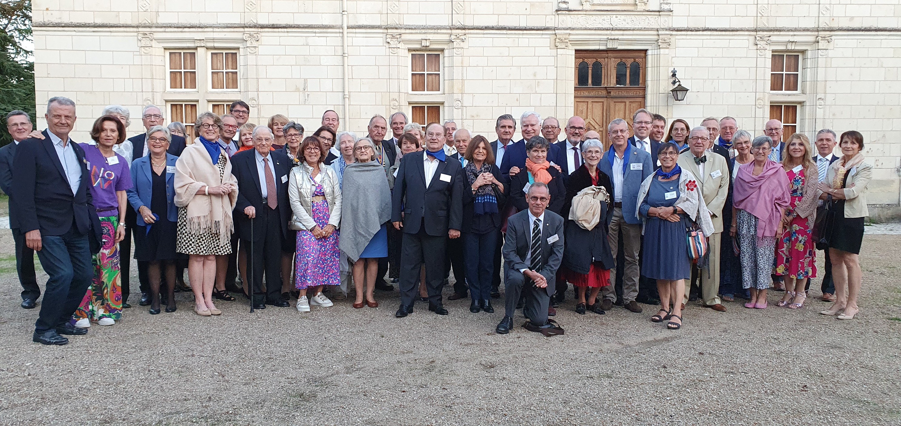 Maison des Parents de Tours - Le Pr Hubert Lardy avec la Présidente de ...
