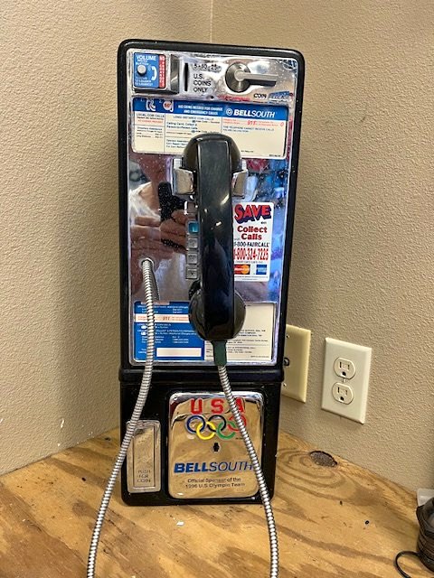 Vintage AT&T BellSouth Payphone with Mount, Lock, Coin Box and T-Key ...