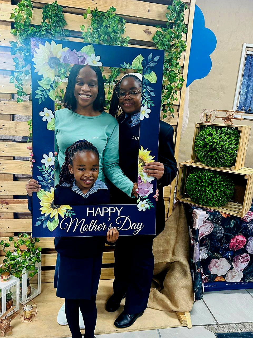 Curro Secunda - Curro Secunda: Mother's day at the...