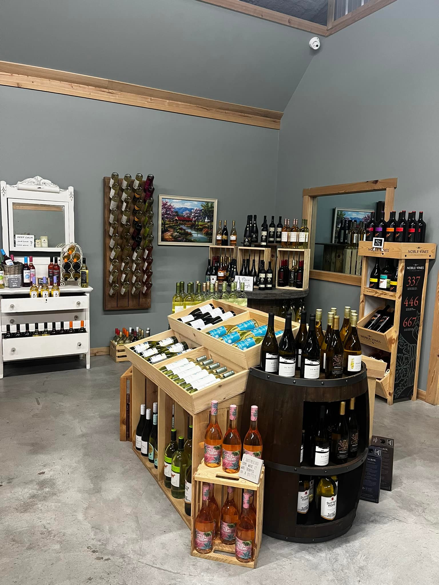 Loving our new wine refresh!🍷😍 We... - Briar Creek Beverages | Facebook