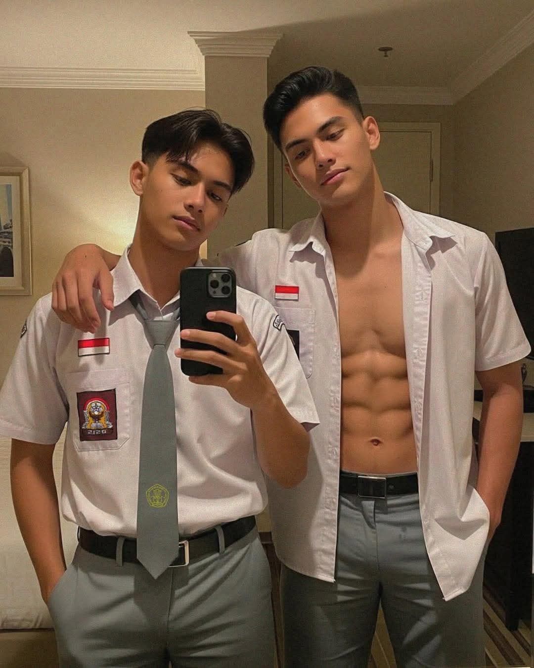 Handsome - 𝐇𝐚𝐧𝐝𝐬𝐨𝐦𝐞 ️𝐦𝐞𝐧 ️𝐅𝐨𝐫 𝐔 𝐎𝐧 ️𝟐𝟑 ️ 𝐉𝐮𝐧𝐞 💜𝟐𝟎𝟐𝟓 𝐏𝐨𝐬𝐭 ️𝐍𝐮𝐦𝐛𝐞𝐫🧡𝟑𝟏,687 ...