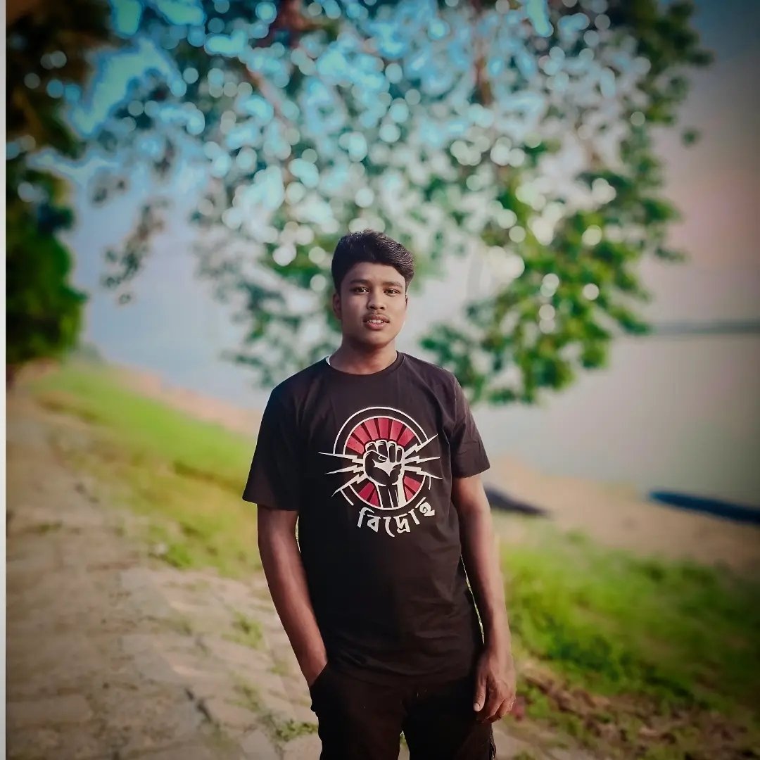 LRb Kawsar