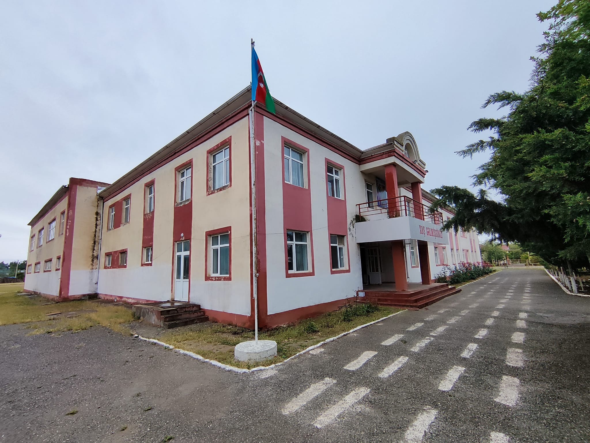 g-yg-l-rayonu-elzam-bayramov-ad-na-topalh-s-nli-k-nd-tam-orta-m-kt-b