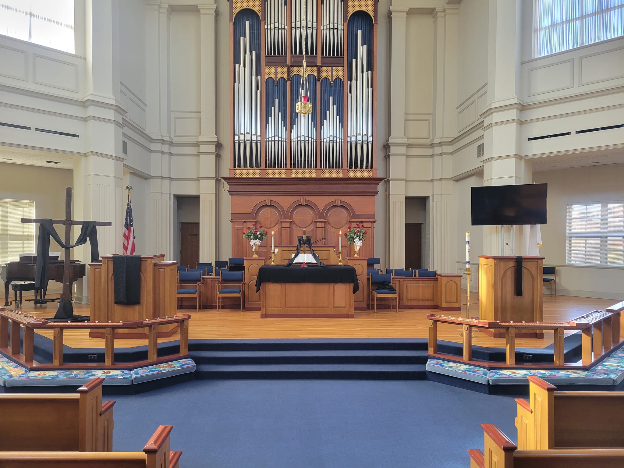 The First United Methodist Church of Akron, Ohio | Akron OH