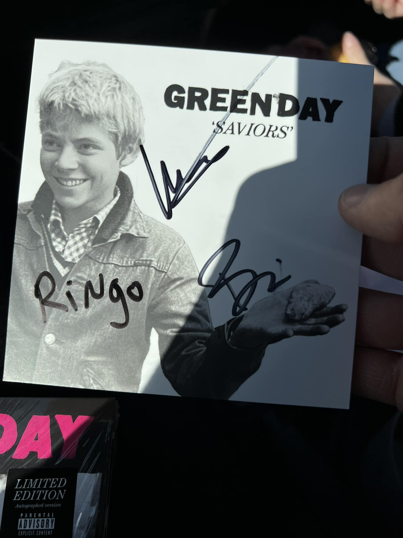 Here for Green Day🙌 Signed, Elderly Millennial display picture 1
